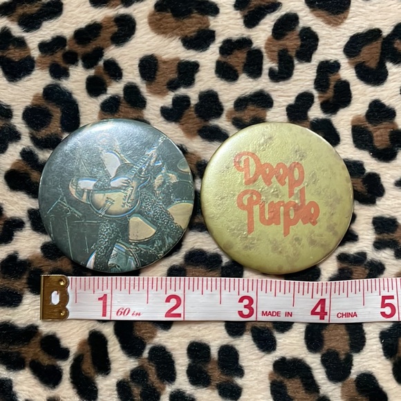 DEEP PURPLE 💜 TED NUGENT 🎸 Vintage Rock Button Pin Pinback Collectible 70s - Picture 3 of 14